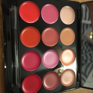 ISH Lip Statement Palette